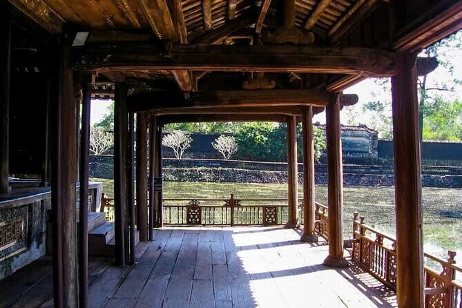 5 days Center Vietnam Package Tour with Danang Hue and Hoian - Son Tra and Marble Mountains: What You Gain (and What to Expect)