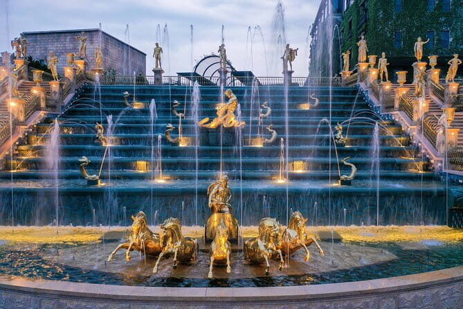 Ba Na Hills and Golden Bridge Full-day Tour from Da Nang - Golden Bridge: how to time your photos when weather shifts