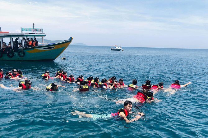 Cham Island Day Tour & Snorkeling from Da Nang with Group tour - Getting to Cua Dai Harbour by 7:15 am: the timing reality