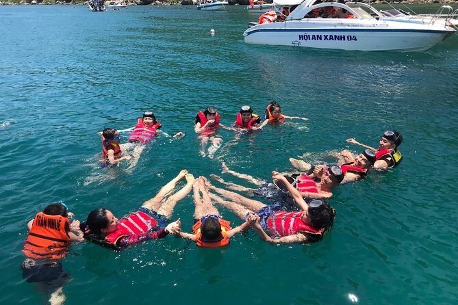Cham Island Snorkeling Daily Group Tour, Sunbathing, nice beaches - Snorkeling at Xep Beach: What Gear, Time, and Marine Life Mean