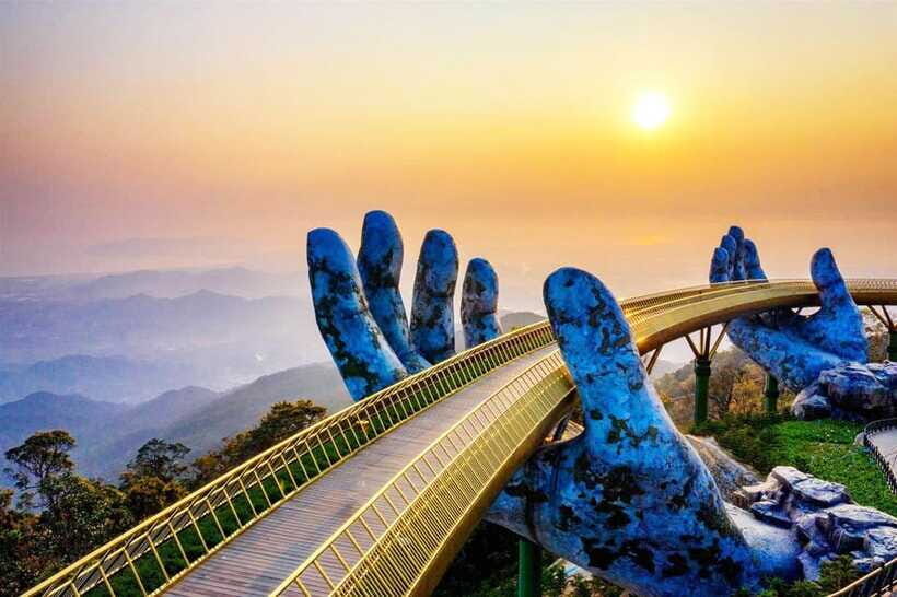 Da Nang: Ba Na Hills Cable Car & Golden Bridge Private Tour - Sun Kingdom rides: Slide of Tube Car and the Lava Train