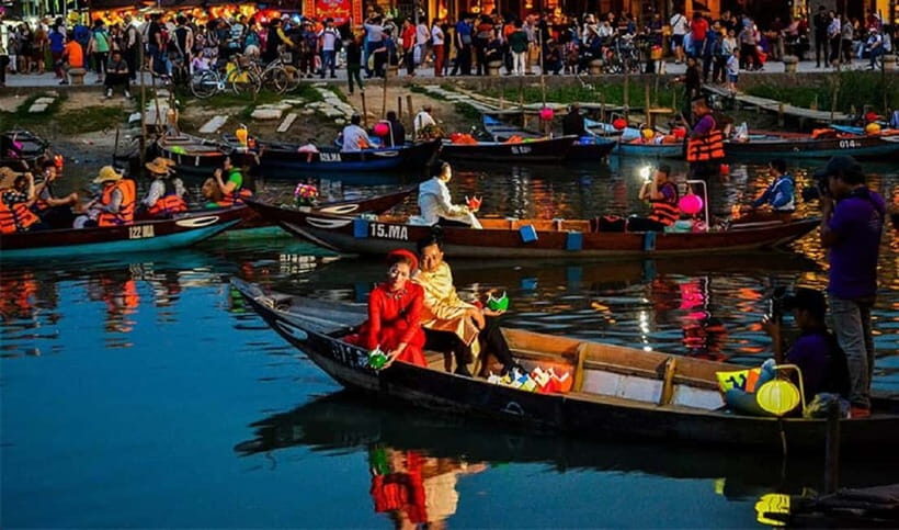 Da Nang : Basket Boat Ride - Hoi An City - Release Lantern - Cam Thanh Coconut Village: basket boat, coconut palms, and a try at fishing