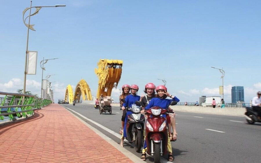 Da Nang By Night & Han River Dragon Cruise with a local food - Who should book this night tour—and who should pass