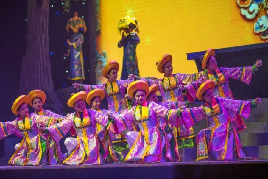 Da Nang: Charming Danang Show Ticket - Charming Danang Show in Da Nang: A simple plan with real performance value