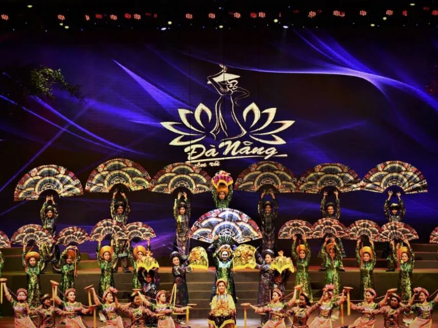 Da Nang Charming Show Viet Nam - The real value: you’re watching live traditional music at scale