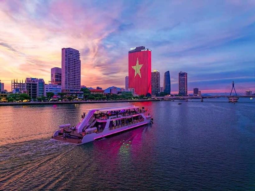 Da Nang: Experience a Magical Sunset Dinner Cruise in DN Bay - Key points that make this cruise worth your time