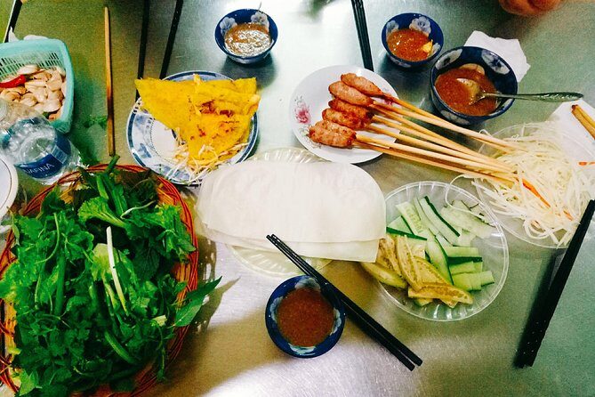Da Nang Food Tour by Motorbike - Bach Dang Street and Han River views: the scenic pause that gives context