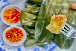 Da Nang Food Tour Motorbike & Sightseeing By Ao Dai Lady Rider - Food Tastings That Don’t Feel Like a Rushed Checklist