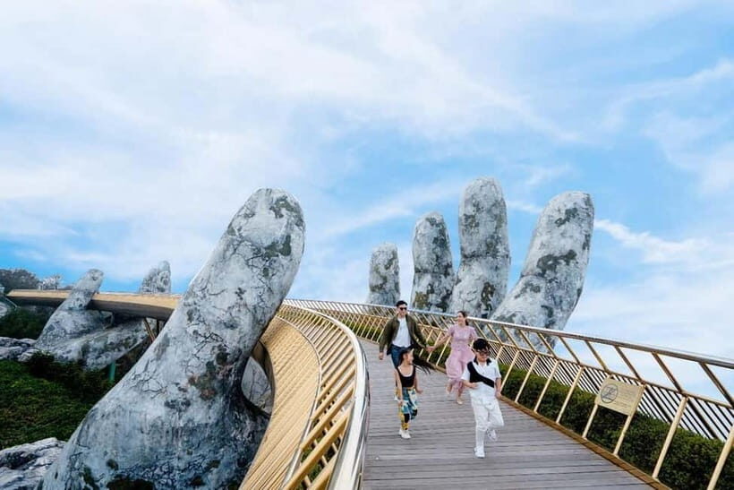 Da Nang: Golden Bridge, Ba Na Hills & Buffet Lunch Included - French Village: European-style scenes in the mountains