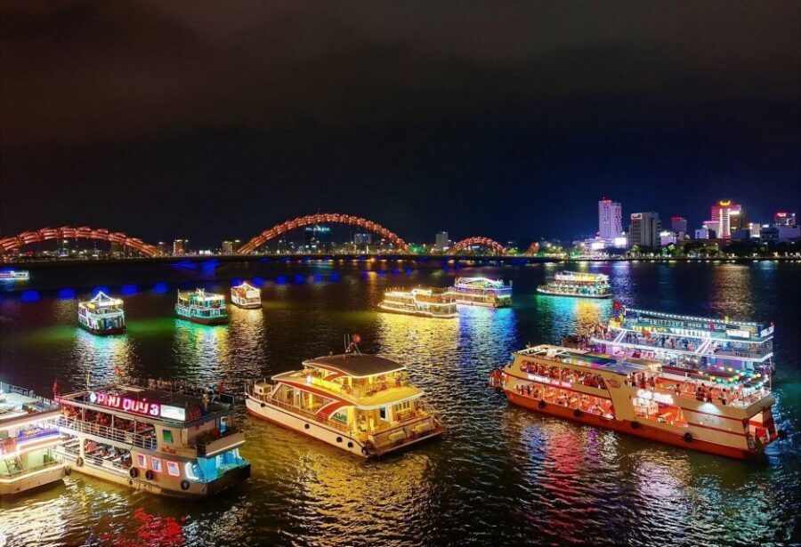 Da Nang: Han River Cruise & Cham Dancing by Phu Quy Cruise - Getting There: Bến du thuyền Đà Nẵng and the Best Seats