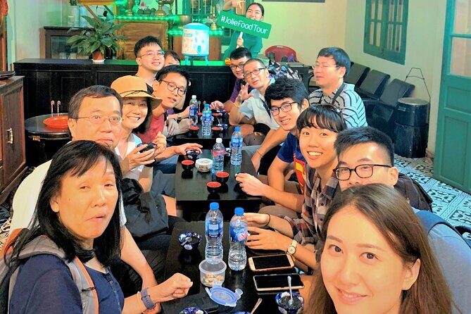 Da nang Helping Hand Food Trail (Da nang Food Tour) - The guide factor: what you’re really paying for