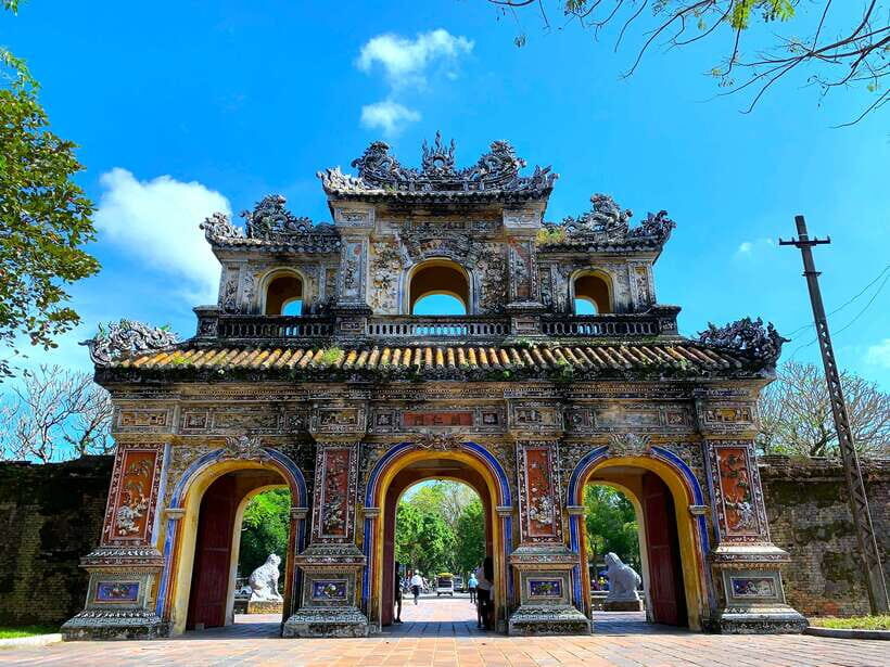Da Nang: Imperial Hue And Scenic Hai Van Pass Discovery Tour - Hue Citadel: the Nguyen Dynasty’s walled capital in walking-sized chunks