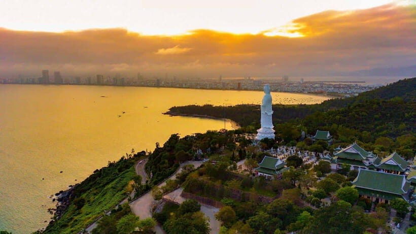 Da Nang: Marble Mountains, Am Phu Cave, and Linh Ung Pagoda - Am Phu Cave: Buddhist Lessons in a Dramatic Cave Setting