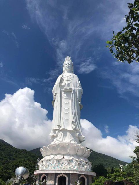 Da Nang : Marble Mountains - Lady Buddha Half Day Tour - Huyền Không or Tàng Chơn Caves: A Short Stop With Big Atmosphere