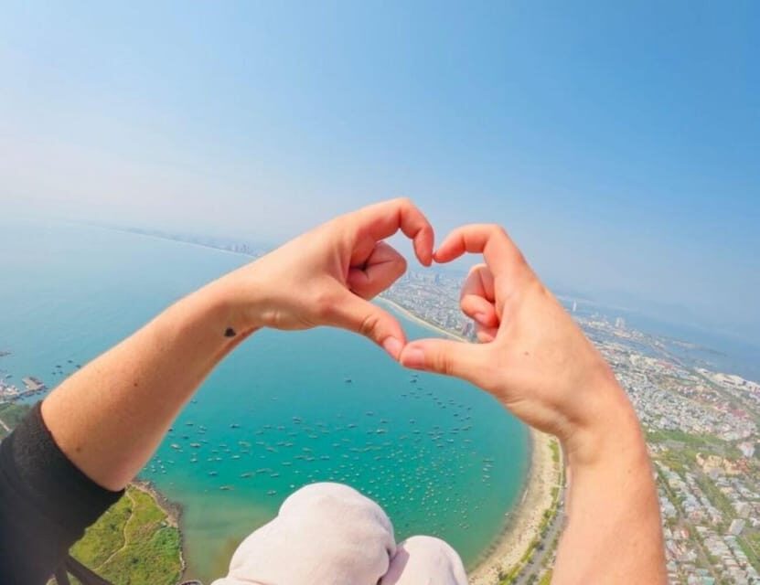 Da Nang: Monkey Mountain Paragliding Experience - Quick highlights