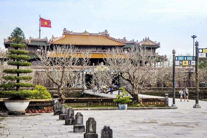Da Nang Package Tour 4 Days 3 Nights - Day 2 Ba Na Hills to Hue: Golden Bridge plus Khai Dinh Tomb