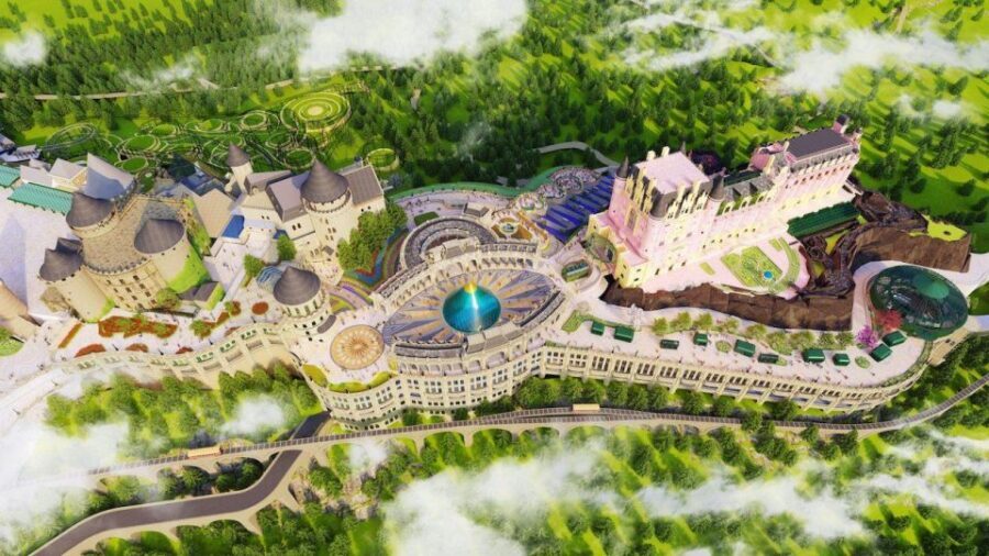 Da Nang : Private Car to Golden Bridge & BaNa Hills - Lunch at Ba Na Hills: buffet value and how to time it