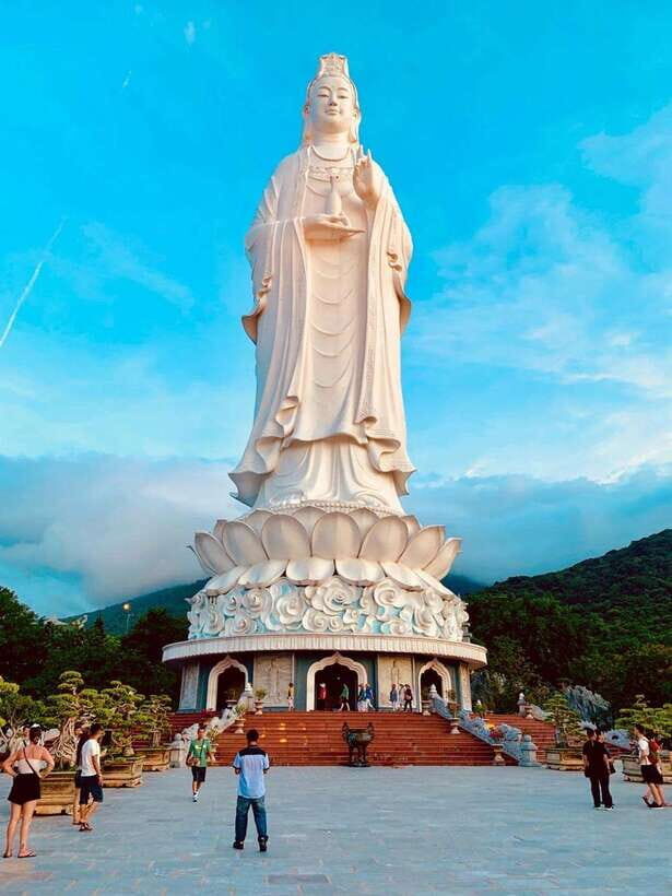 Da Nang: Private Half-day City Highlights Tour - Linh Ung Pagoda on Monkey Mountain and the Lady Buddha viewpoint