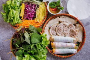 Da Nang Street Food Private Tour With Local Students - Private Tour Setup: Hotel Pickup, Your Own Group, Real Time