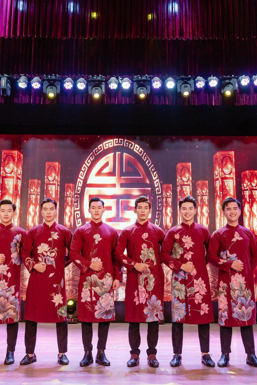 Da Nang "The Ao Dai" Show: Timeless Vietnamese Elegance - Price and Value: Is $17 Worth It?