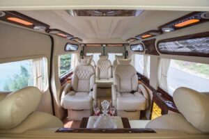 Da Nang To Hoi An Transfer By Limousine Dcar Luxury - Door-to-Door Pickup: The Part You’ll Thank Yourself For