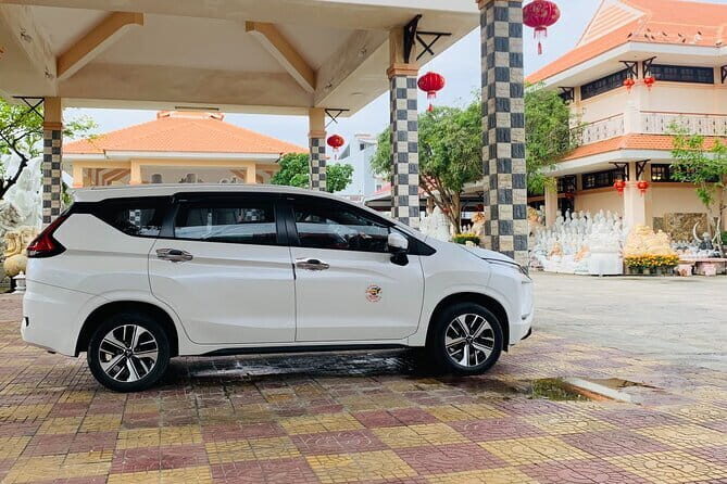 Danang Hotel/ Airport to Hue via Hai Van Pass by Private Car - Safety and service: what the driver quality looks like in practice