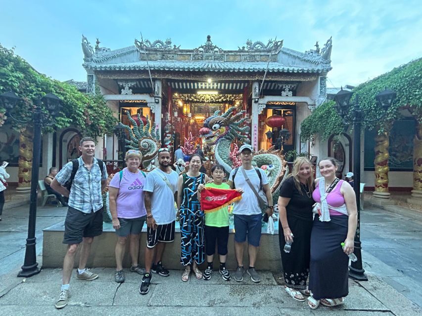 DaNang: Lady Buddha, Marble Mountain, Hoi An Town Group Tour - Japanese Covered Bridge and Fujian assembly halls: architecture you can read as you walk