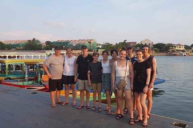 Discover Hoi An Walking Tour, Sampan Boat Ride, Night Market &Colourful Lanterns - Hoi An Night Market: Lantern Shopping Without the Wandering