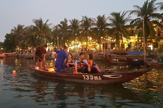 Discover Hoi An Walking Tour, Sampan Boat Ride, Night Market &Colourful Lanterns - Price and Value: Is $79 Worth It?