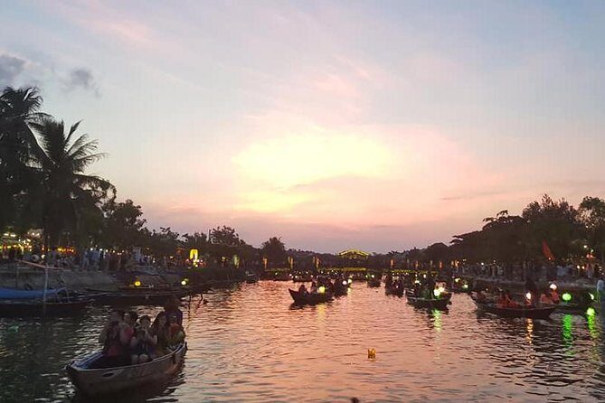 Discover Hoi An Walking Tour, Sampan Boat Ride, Night Market &Colourful Lanterns - What to Bring (and How to Avoid a Badly Timed Evening)