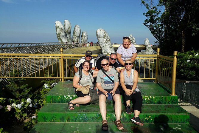 Explore Golden Bridge Sunset Private Tour from Hoi An/ Da nang - Practical tips that make the sunset work