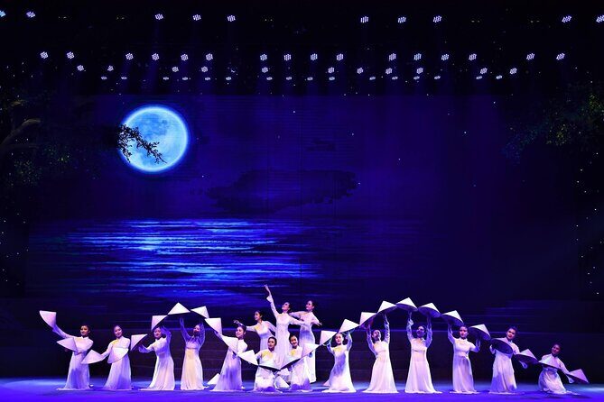 From Danang : 2026 Charming Da Nang Show Ticket with Hotel Pickup - Timing in Da Nang: how the 4:30 show fits your evening