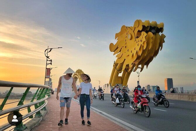 Full Day Da Nang Vietnamese Private Cooking Class Highlight Tour - Love Lock Bridge: A Romantic Walk That Fits the End of the Day
