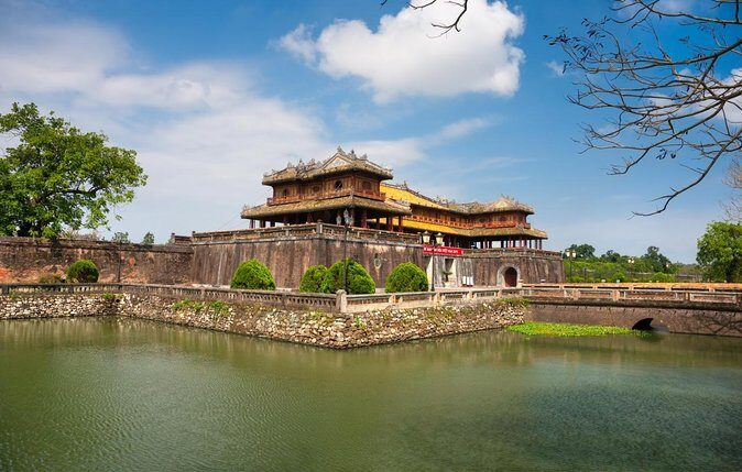 Fullday explore Hue Imperial city from Hoi An by private car - Key highlights and practical wins