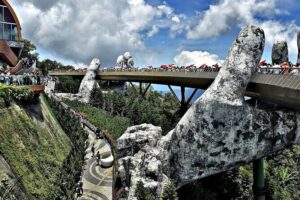 Golden Bridge & Ba Na Hills & Marble Mountain Private Tour - Golden Bridge and the giant hands: how to use your 40 minutes well