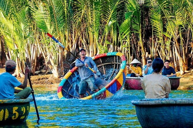 Hoi an Coconut Boat & Hoi an Ancient Town From Da nang or Hoi an - Who should book this coconut boat and Hoi An night walk