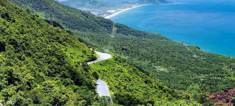JEEP TOUR VIA HAI VAN PASS FROM HOI AN/HUE - Hai Van Pass and Turtle Stone Coffee: the big viewpoint window