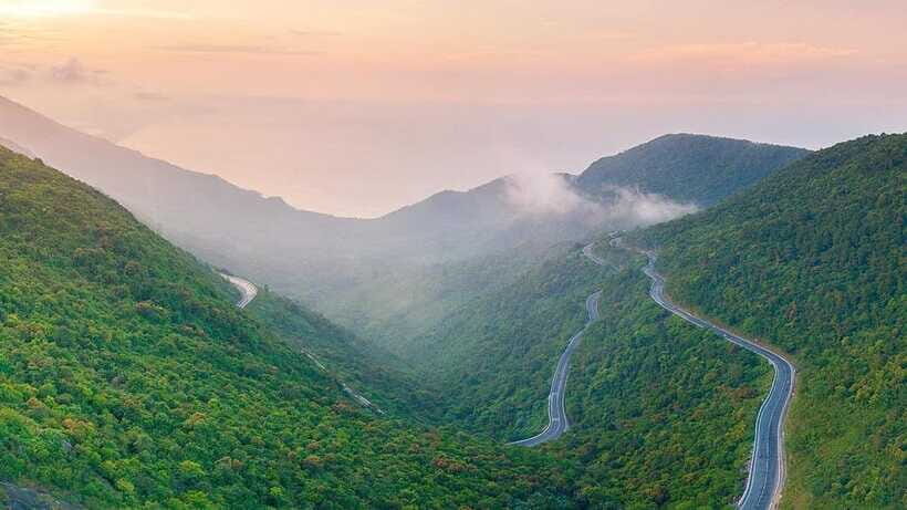 JEEP TOUR VIA HAI VAN PASS FROM HOI AN/HUE - Dropping off in Hue or Hoi An: a practical end to a long day