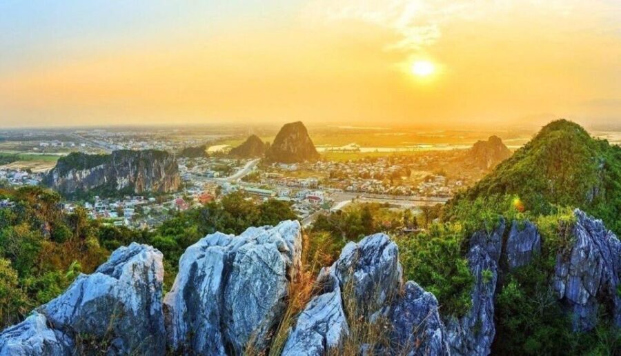 Lady Buddha, Marble Mountains, Da Nang by Night & Cruise - Am Phu Cave: the underworld walk (and what to expect inside)