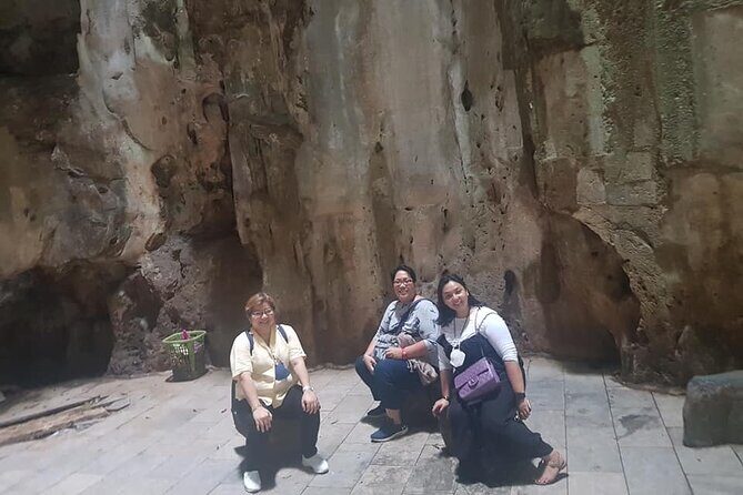 Marble Mountain & Hoi An Ancient City - Afternoon & Evening Tour - Night Market Time: Shopping Without the Pressure