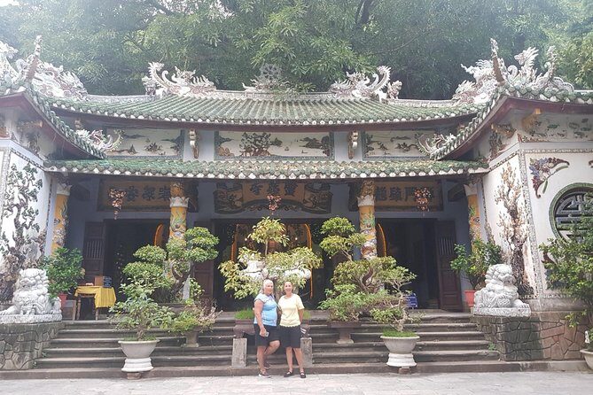 Marble Mountain - Hoi An Ancient Town Sunset Private Tour - Included Vietnamese dinner: comfort after a full day