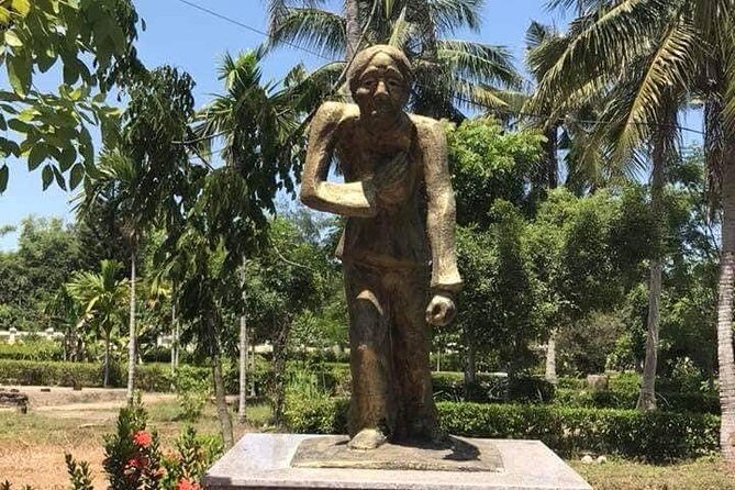 MY LAI MASSACRE Tour from Hotel in Da Nang City or Hoi An City ( Private Tour ) - My Lai Massacre Museum: 30 minutes that set the tone