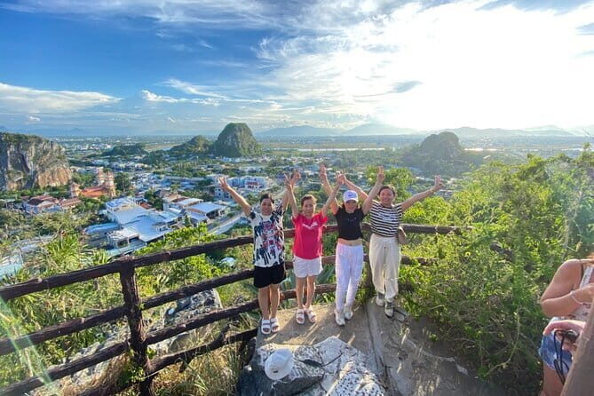 MY SON SANCTUARY PRIVATE TOUR Morning or Afternoon - The guide and driver factor: why one good day turns into a repeat booking
