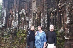 MY SON SUNRISE TOUR to avoid Crowds, Take Nice Photos from HOI AN or DANANG CITY - Pickup from Da Nang or Hoi An: the start that sets the tone