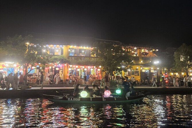 Night Boat Ride in Hoi An- Colourful Lanterns-Pick up at 16:30p.m - Japanese Covered Bridge Stop: Photo Time, Not a Long Lecture