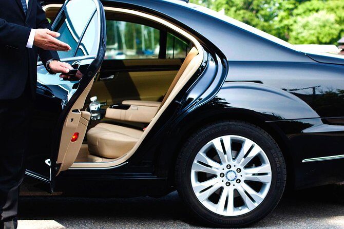 Pick up from Airport to InterContinental Resort by private car - Key points you’ll care about