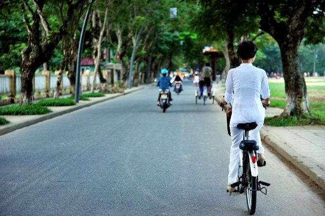 Private Arrival Transfer: Danang International Airport to Hotel in Hoian City - The ride to Hoi An: what a 30-minute private drive changes
