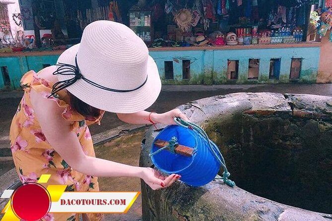 Private Cham Island Snorkeling Tour, Nice Beach, Fishing villages - Non Nuoc stone carving village: a calm start before the speedboat
