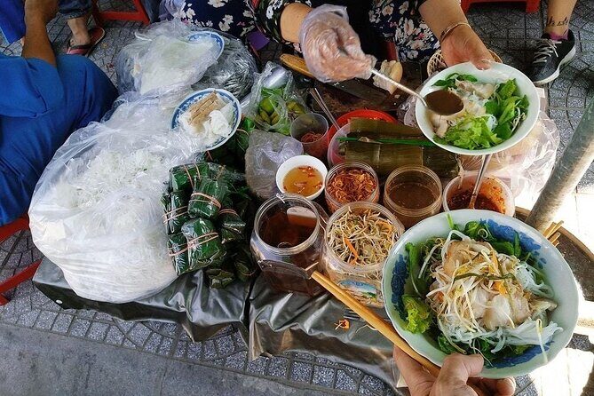 Private Guided Night Tour and Bar in Danang - Bun thit nuong street dinner and Son Trà Night Market snacks