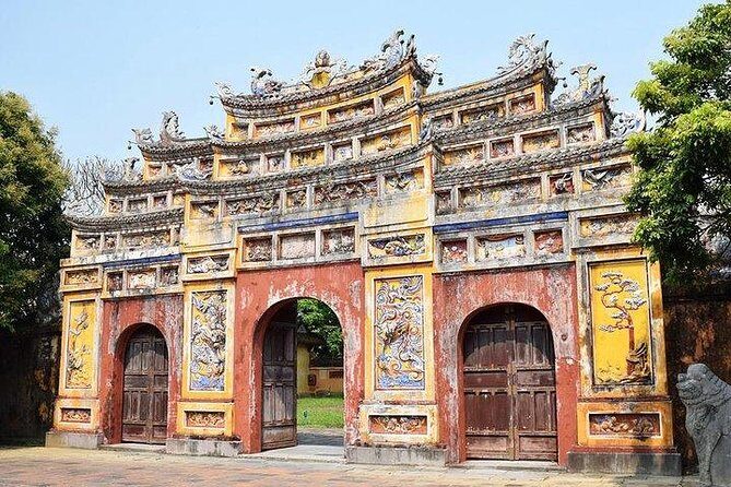 Private Shore Excursion to HUE IMPERIAL CITY from Chanmay/Tiensa Port - Royal tombs: the places built for permanence